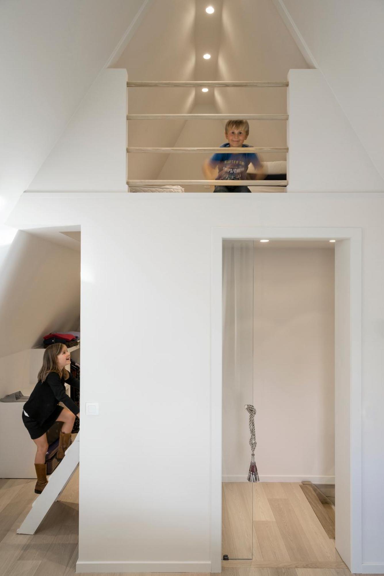 Sint-Coryn Villa Reninge Ruang foto